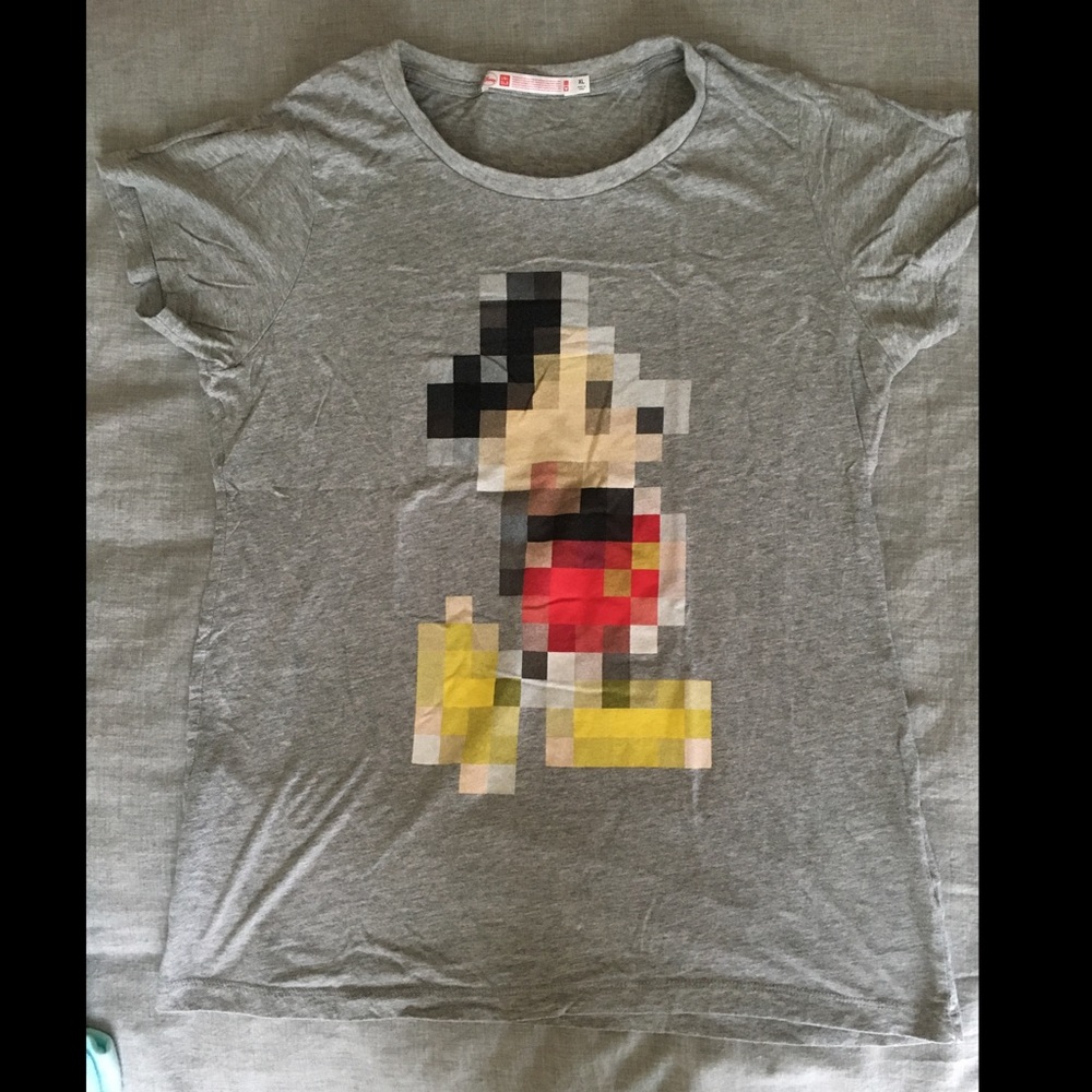 Uniqlo Disney Collaboration T-shirt